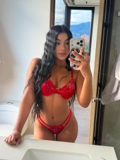 JOVENCITA MUY CARIñOSA EN ALICANTE