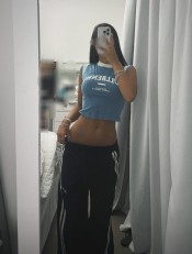 NIÑATA  JUGUETONA CALIENTE