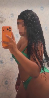 EN ARCHENA SUPER ATRACTIVA Y MUY CARIÑOSA EN ARCHENA