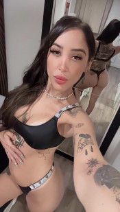 BRASILEñA PUTITA EN SU CIUDAD