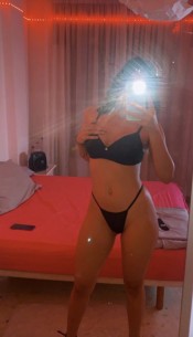 NICOLE