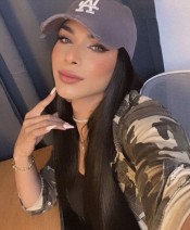 ME GUSTAN LOS CULITOS TRAGONES Y LAS BOCAS PROFUNDAS  DISPONIBLE AHORA IRÚN