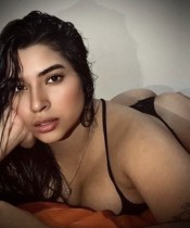 UNA CHICA MUY JUGUETONA , CALIENTE, FIESTERA , COMPLETITA ESTARé POCOS DIA