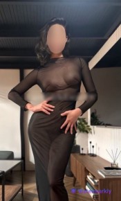 MÍA UNA CHICA EXUBERANTE ATREVETE