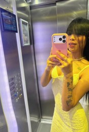 MODELO VENEZOLANA 24 HORAS