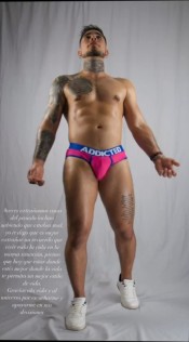 TONY CHICO LATINO MUY COMPLACIENTE AMO CAñERO DOMI