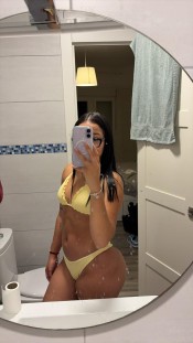 VENEZOLANA QUE DESPIERTA CURIOSIDAD 622164584