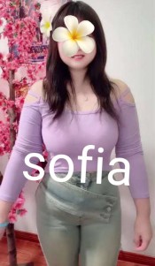JOVENCITA SOY REAL DE 18 AñOS CON LA VAGINA ESTRECHITA PEQUEñITA