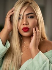 ESMERALDA CARIñOSA FOGOSA