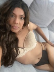 CHICA TRANS VERSáTIL ACTIVA VIDEO LLAMADAS Y VENTA DE CONTENIDO
