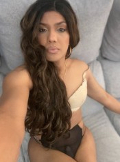 CHICA TRANS VERSáTIL ACTIVA VIDEO LLAMADAS Y VENTA DE CONTENIDO