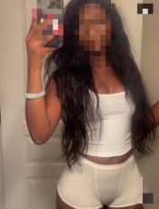 LATINA CACHONDA DISPONIBLE Y MUY FOGOSA
