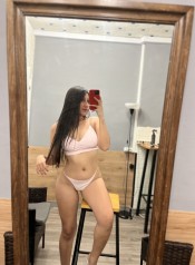 VICTORIA HERMOSA  COLOMBIANA RECIÉN LLEGADA