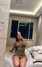 CAMILA UNA EXÓTICA NIÑA CARIÑOSA EXTROVERTIDA EN FUENGIROLA