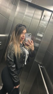 LATINA DE LUJO CARIÑOSA , DULCE Y ESPECTACULAR