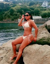 YUKO, PRECIOSA JOVEN ASIATICA INDEPENDIENTE, DULCE Y CARIÑOSA