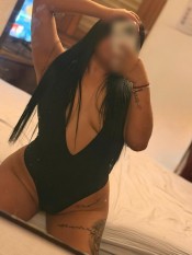 JOVENCITA  MUY CARIÑOSA Y DIVERTIDA 632885122