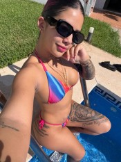 ESCORT COLOMBIANA EN MALAGA DE FINAS CURVAS COMPLA