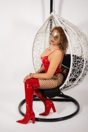 EVA MADURITA LATINA GOLOSA DOMINACION GRIEGO FIESTERA IMPLICADA!!