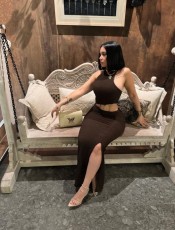 VENEZOLANA CALIENTE  FOGOSA  FIESTERA