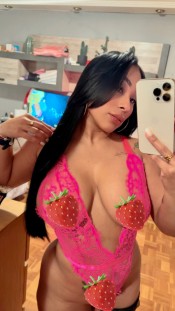 LATINA MUY SENSUAL Y CARIÑOSA LA PASARÁS GENIAL