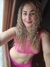 KARLA – LA COLOMBIANA DE 33 AÑOS QUE LLEGA A ALMAGRO
