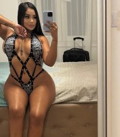 PERVERTIDA COLOMBIANA DOY TRATO DE NOVIOS FIESTERA