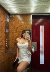 VICTORIA CARIÑOSA  FIESTERA DELGADITA  CALIENTE