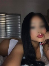 JOVENCITA COLOMBIANA RECIEN LLEGADA A HOSPITALET CON GANAS DE DISFRUTAR