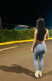 UNA HERMOSA JOVENCITA DE ,20 AñOS LLEGADA A MILLADOIRO QUIERE EXPERIMENTAR