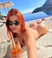 FRANCÉS NATURAL, IMPLICADA Y MUY FIESTERA