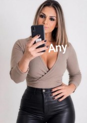 MUJER MADURA ELEGANTE SEXY