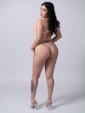 EN CASCO ANTIGUO MULTIORGASMICA CON GANAS DE SEXO