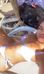 UNA NEGRA ENCANTADORA NUEVA EN LA ZONA