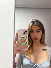 RICA RUBIA 23 AÑITOS  DISPUESTA A COMPLACERTE