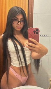 PARCHERA FIESTERA JOVEN DIVERTIDA CALIENTE MADRID