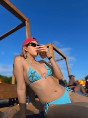 SENSUAL JOVENCITA EN VIGO