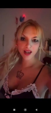 VÍCTORIA JOVENCITA VICIOSA ME ENCANTA EL ANAL Y VAGINAL Y FIESTA Y BDSM
