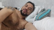 HOMBRE INDIO MASAJISTA
