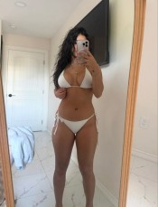 ARDIENTE SENSUAL COMPLACIENTE SEXO ADICTIVO