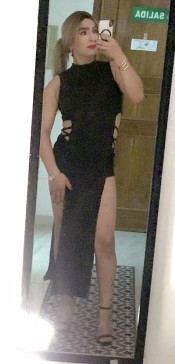 BELLA RUBIA RECIÉN LLEGADA