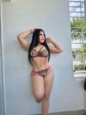 COLOMBIANA TRAVIESA Y FIESTERA