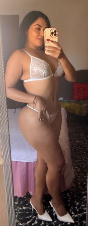 LA COLOMBIANA DELICIOSA Y FIESTERA