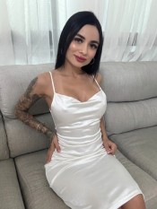 VALERY PURO ENCANTO CON MALICIA