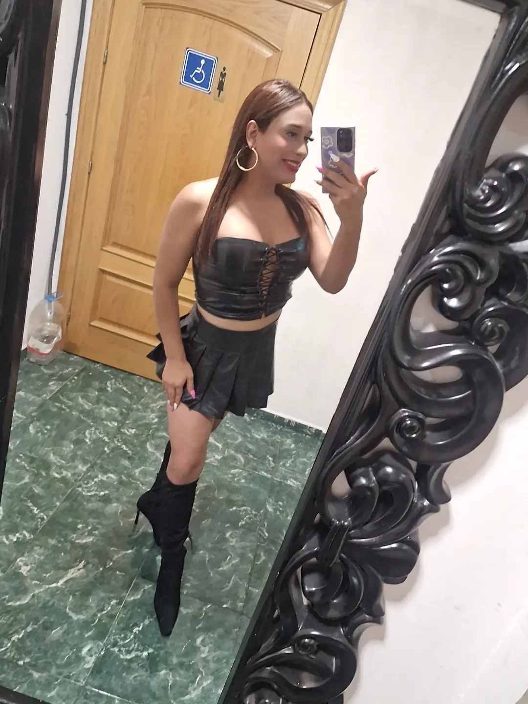 HOLA CHICOS SOY KORAL COMO LA CULEBRA ARDIENTE