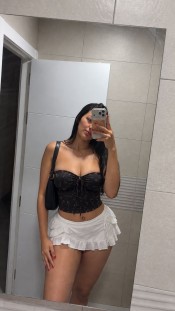 DIOSA DEL PLACER COMPLACIENTE EN PALOMAREJOS