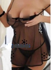 MADURITA 43 AñOS TRATO DE NOVIOS BESOS CON LENGUA