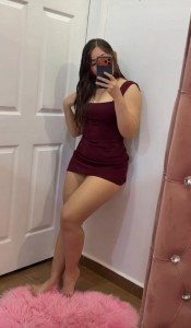 JOVENCITA FIESTERA -BESOS CON LENGUA TRATOS DE NOVIOS
