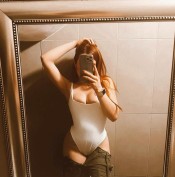YULI COLOMBIANA JOVEN Y DIVERTIDA CON SITIO
