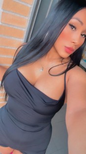 ENCANTADORA Y MORENA LATINA TOLOSA